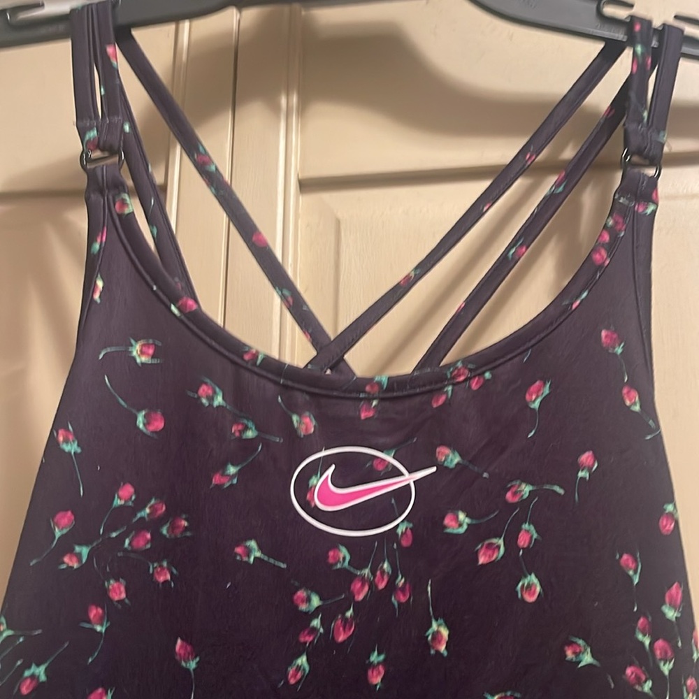 Tank top - Picture 3 of 4